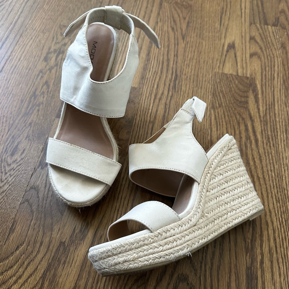 Moda Spana Unes Espadrille Wedge Sandals, size 7.5